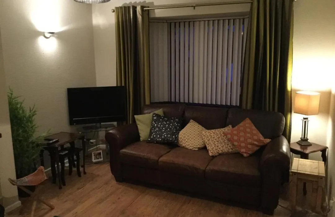 Rondo, Ballymena, Nr Ireland-1